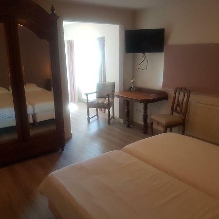 Hotel Restaurant Brasserie Kanne & Kruike Екстер'єр фото